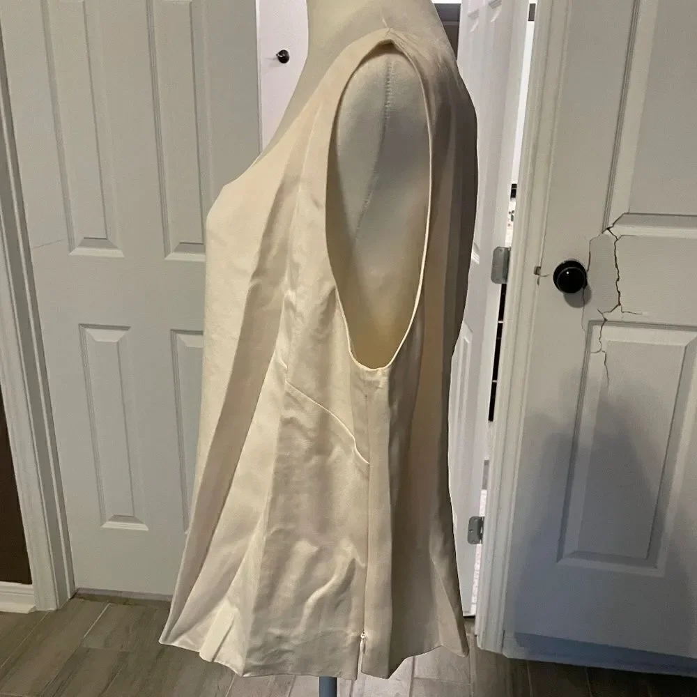 NWOT Lafayette 148 New York Cream Silk Fully Lined Sleeveless Top - 14 - Picture 6 of 10
